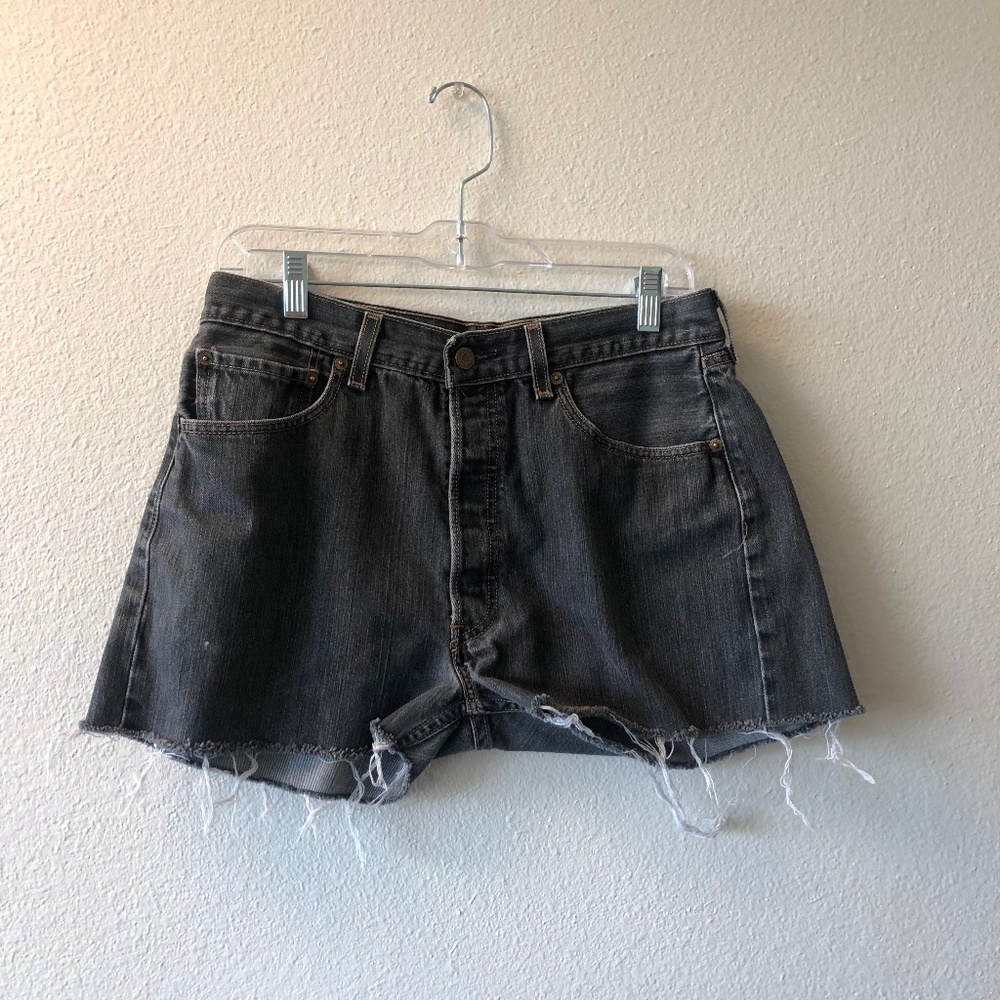 Cutoff shorts